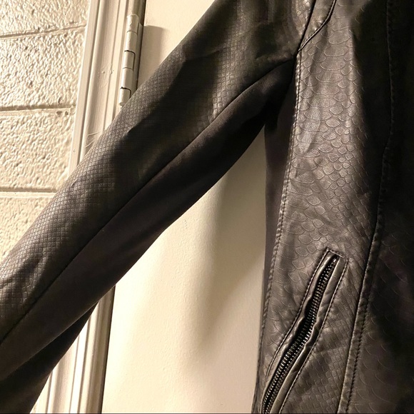 Express jacket - Picture 3 of 4